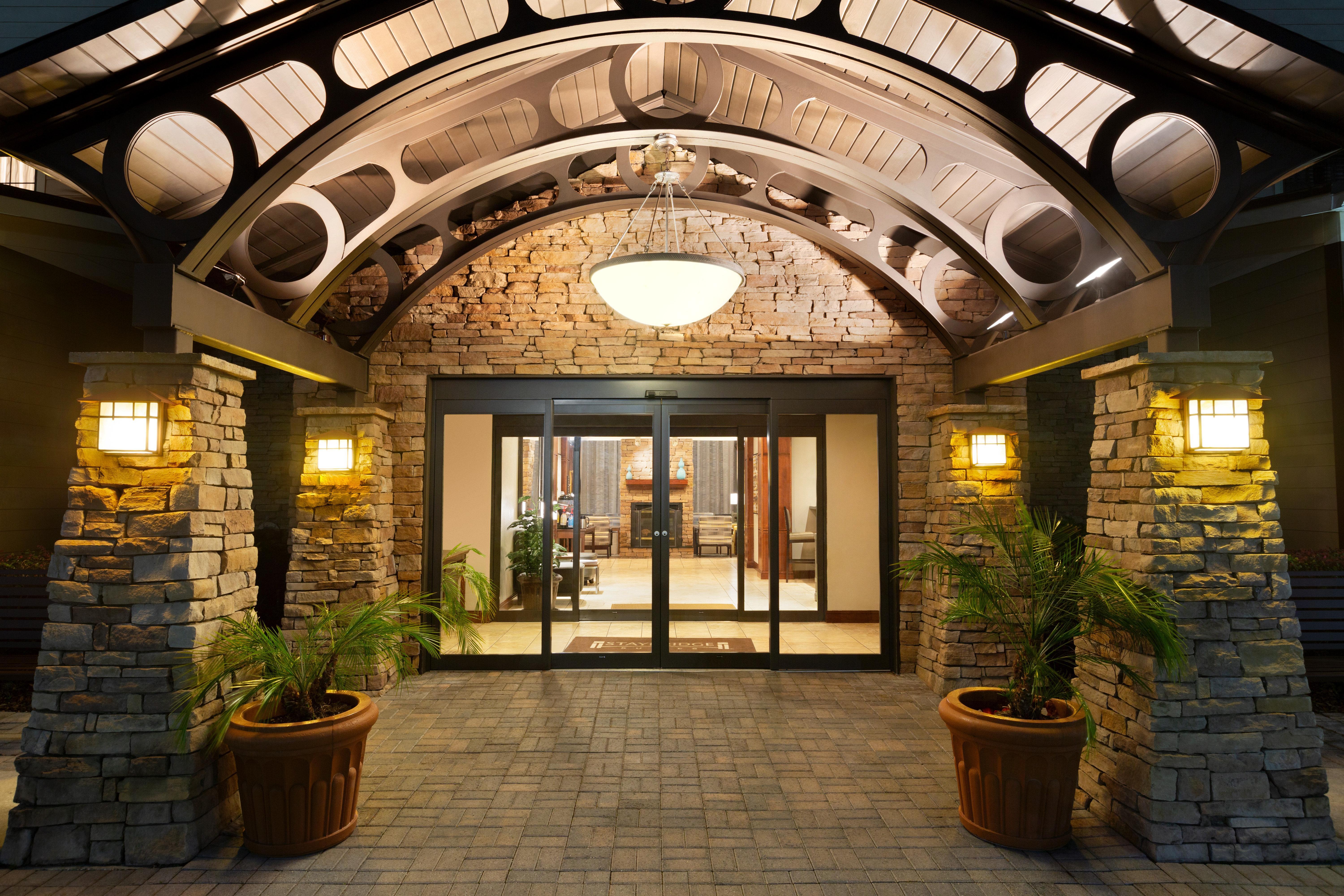 Staybridge Suites Tampa East- Brandon By Ihg Mango Zewnętrze zdjęcie